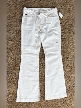 NWT KanCan White Women's Flare Jeans with Tie Waist 28 x 33